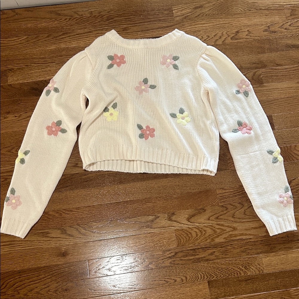 Jessica Simpson Floral Embroidered Cream Sweater